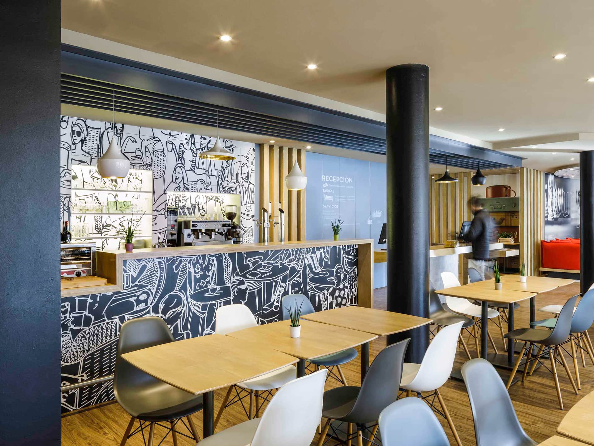 ibis Granada