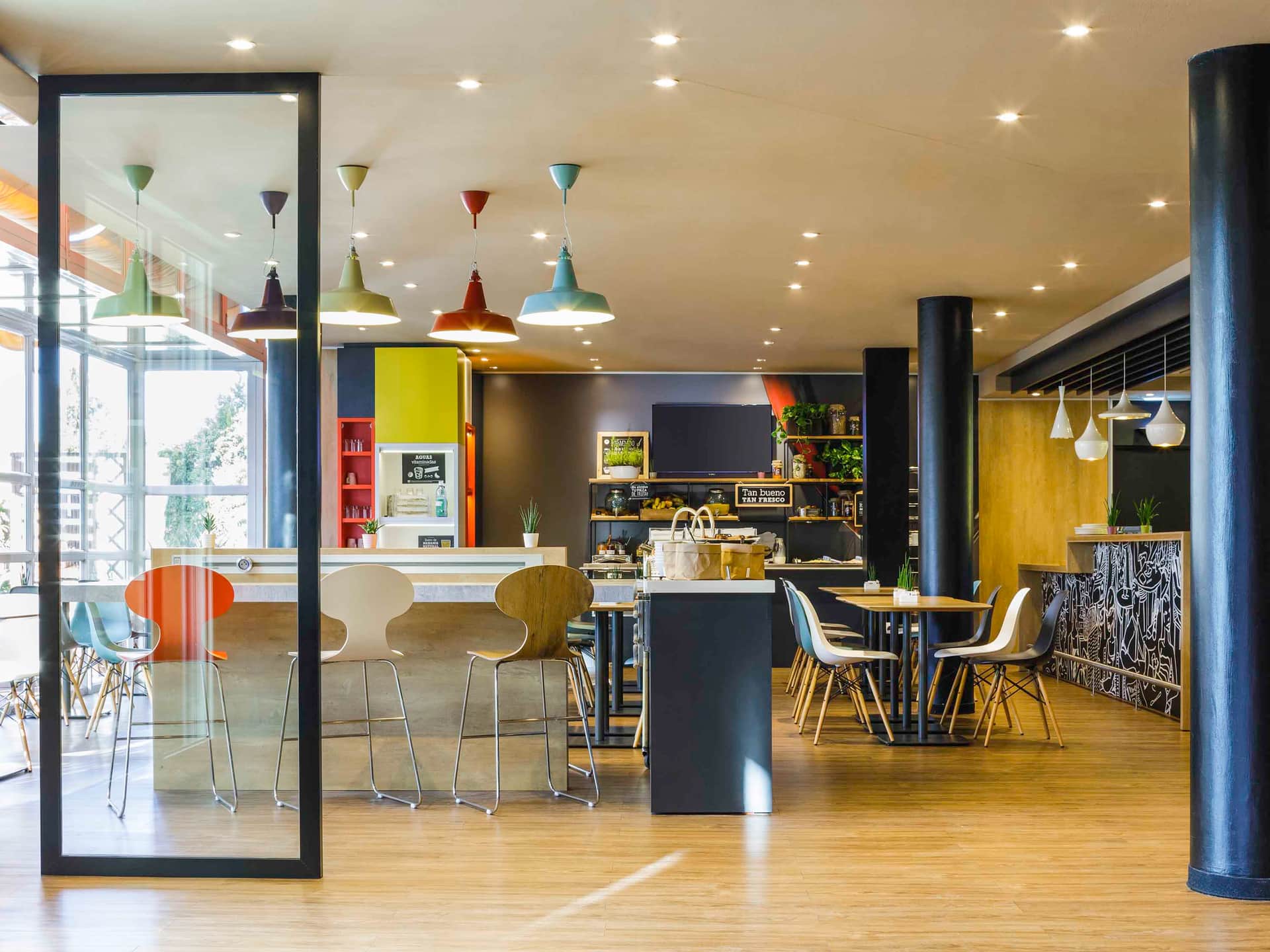 ibis Granada