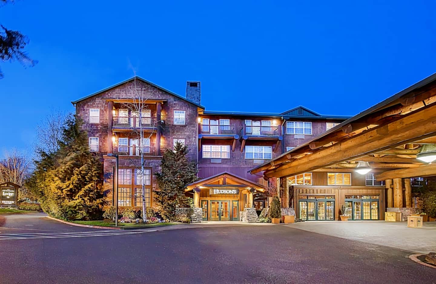 Heathman Lodge