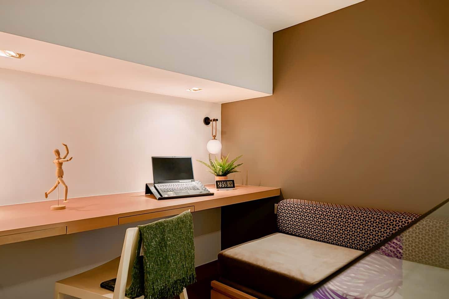 Studio M Hotel