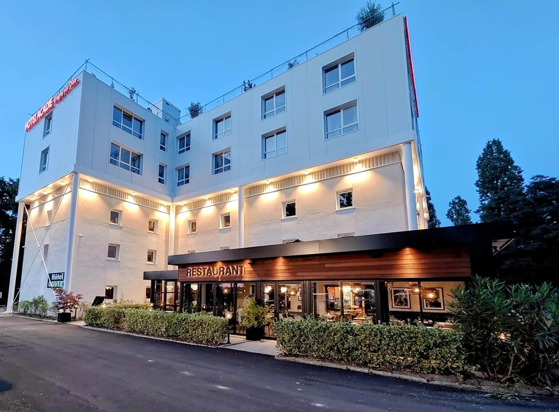 Hôtel Acadie Éragny