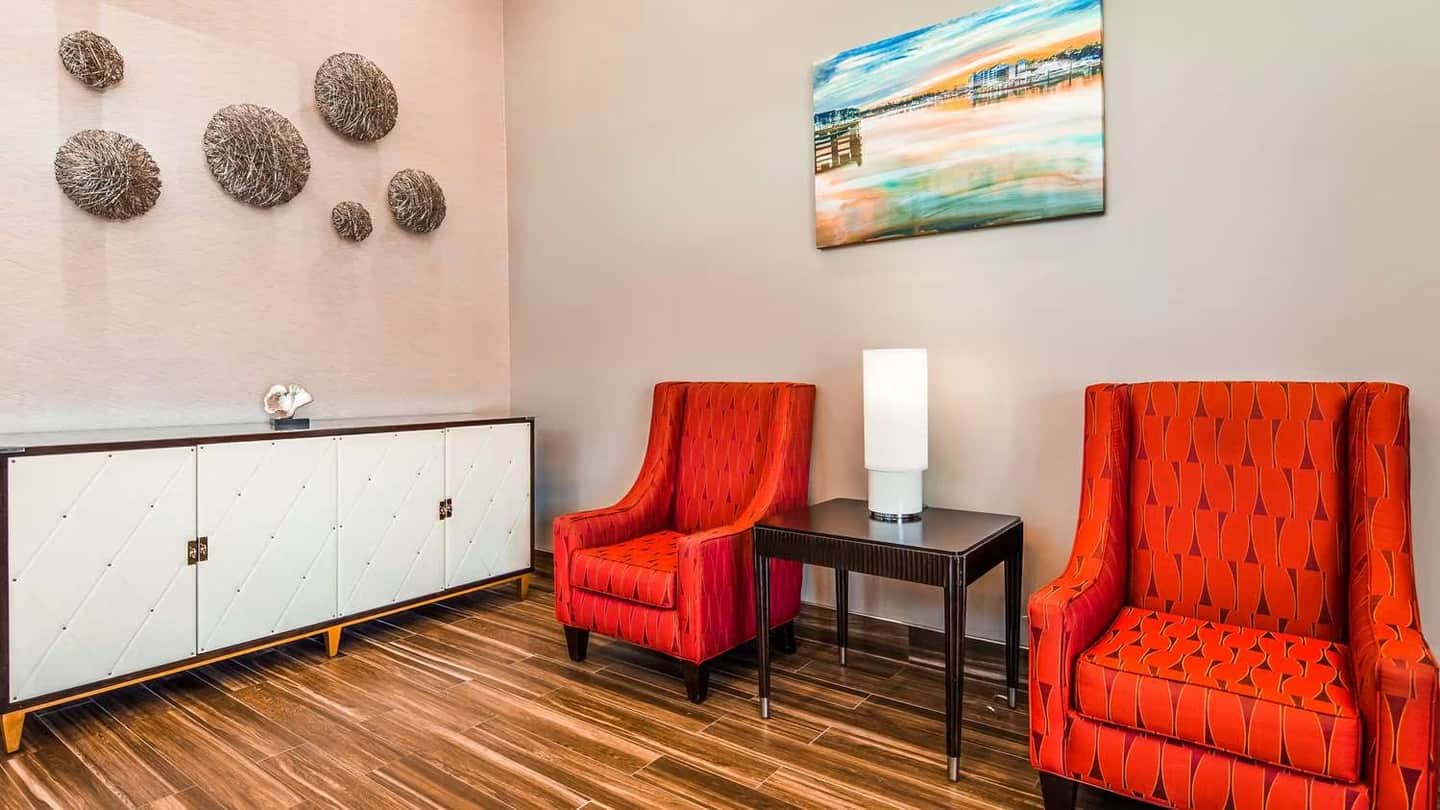 Best Western CENTER INN