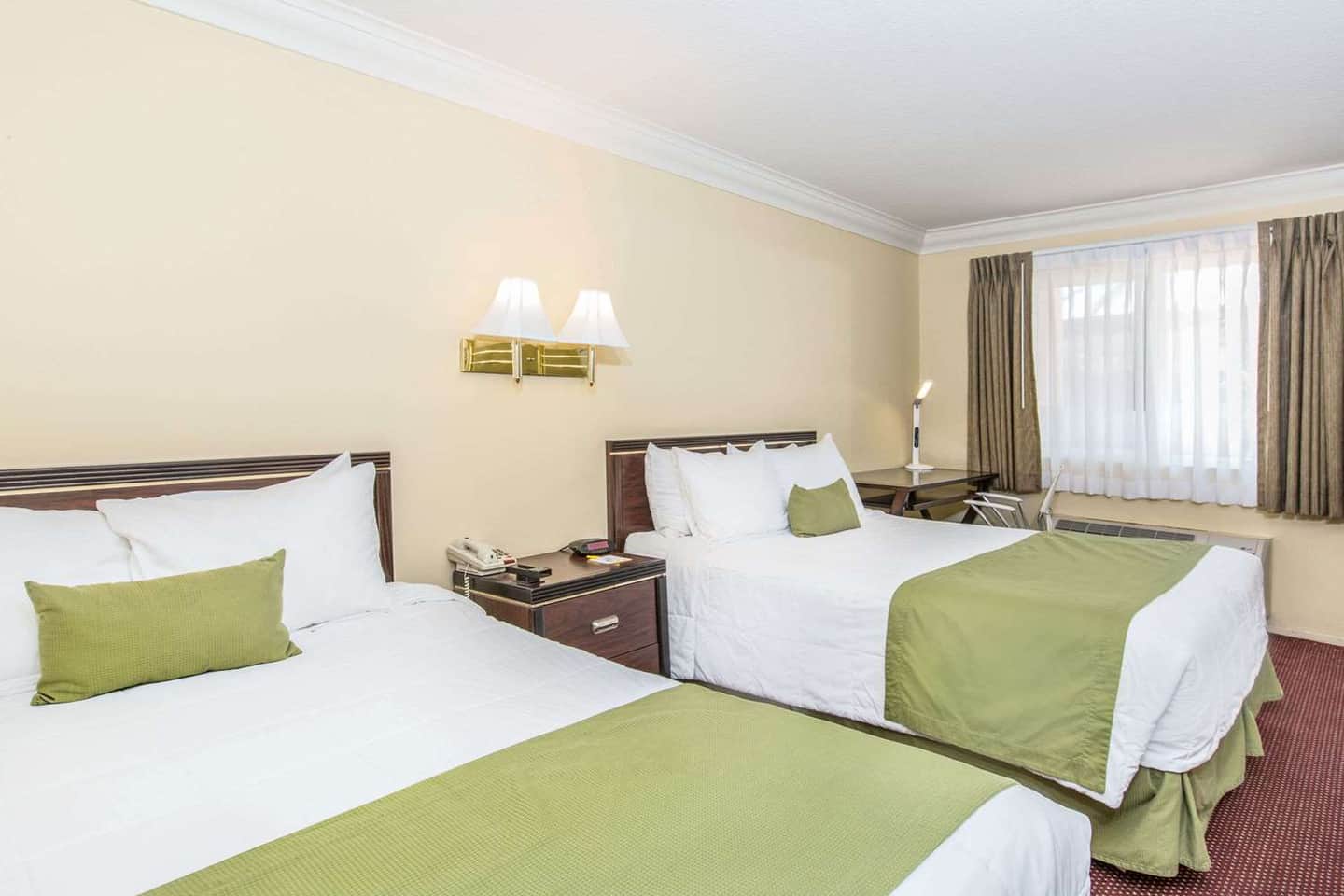 Days Inn by Wyndham Near City Of Hope