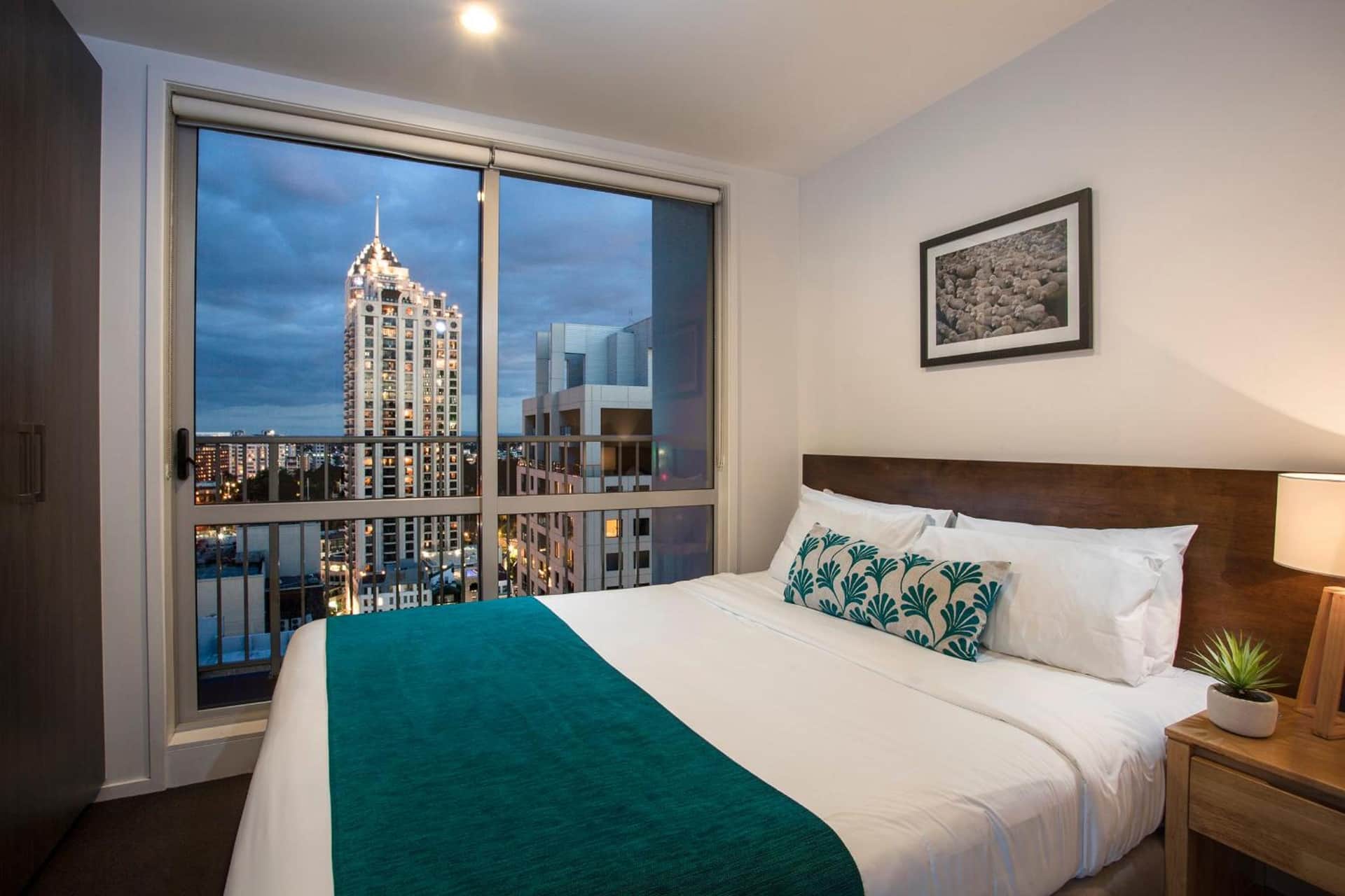 Barclay Suites