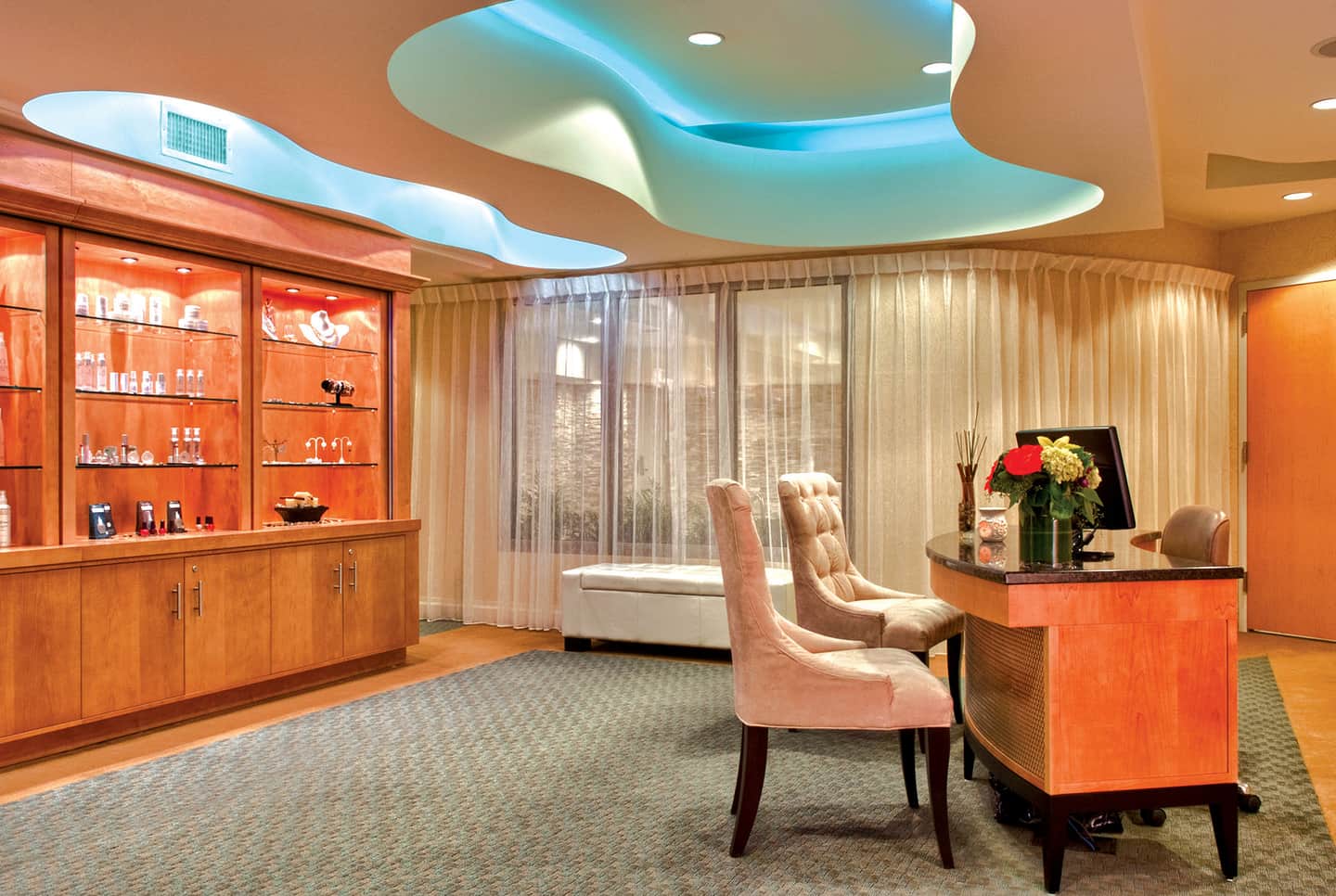 Viana Hotel & Spa