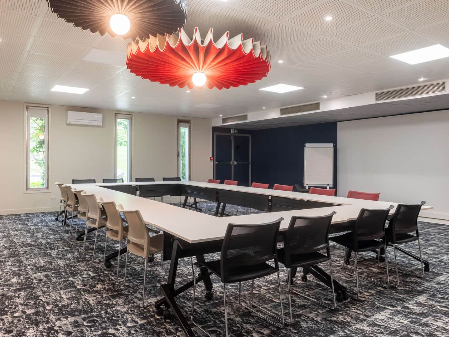 ibis Lyon East Bron