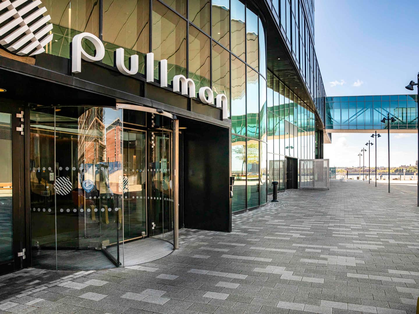 Pullman Liverpool