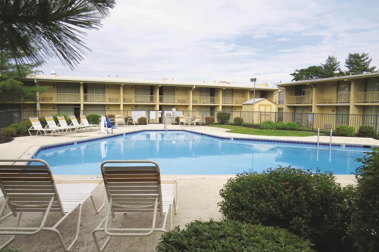 Days Inn Wayne