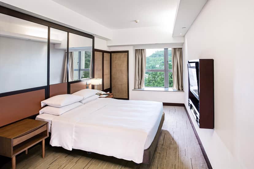 Royal View Hotel