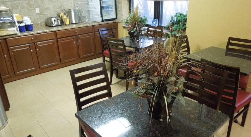 Days Inn Brooklyn