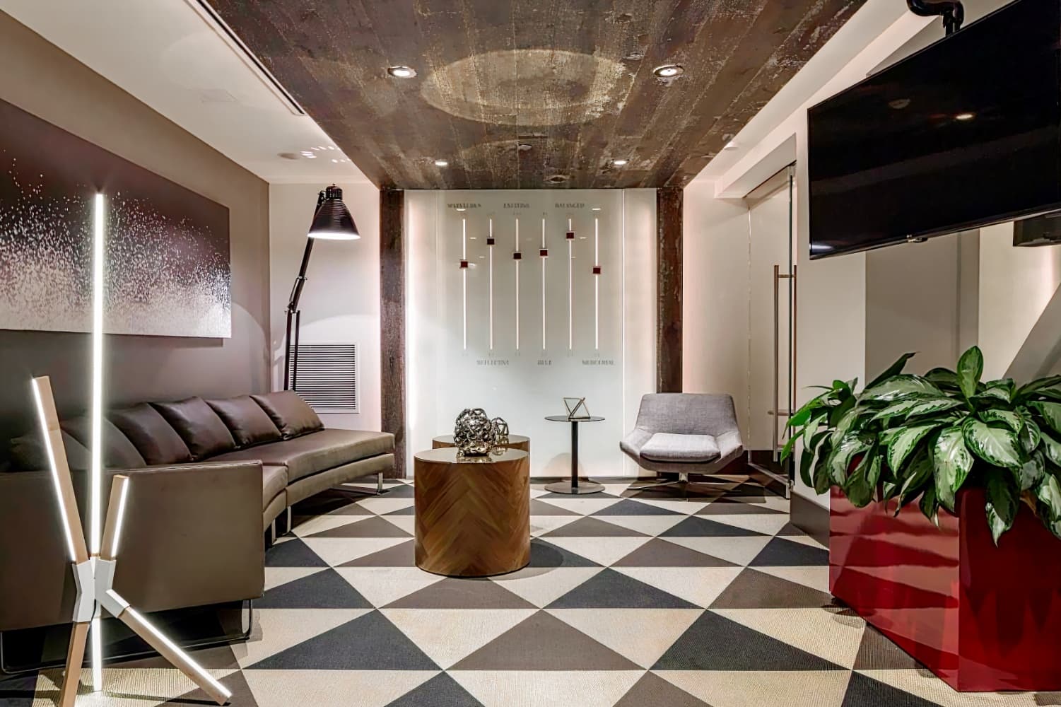 The Windsor Suites