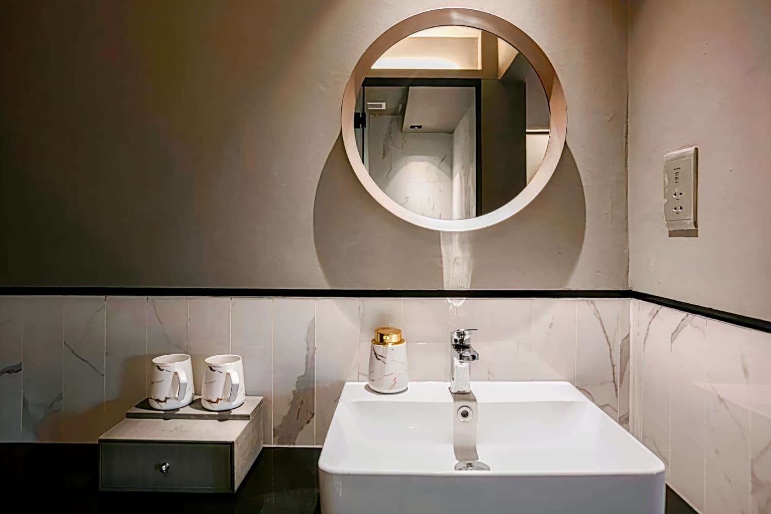 Hotel Calmo Bugis
