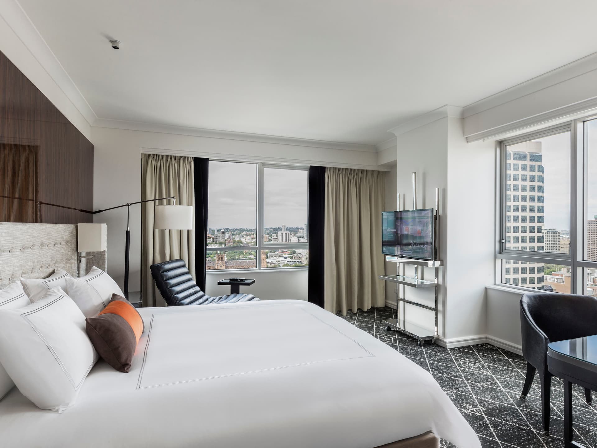 Swissôtel Sydney