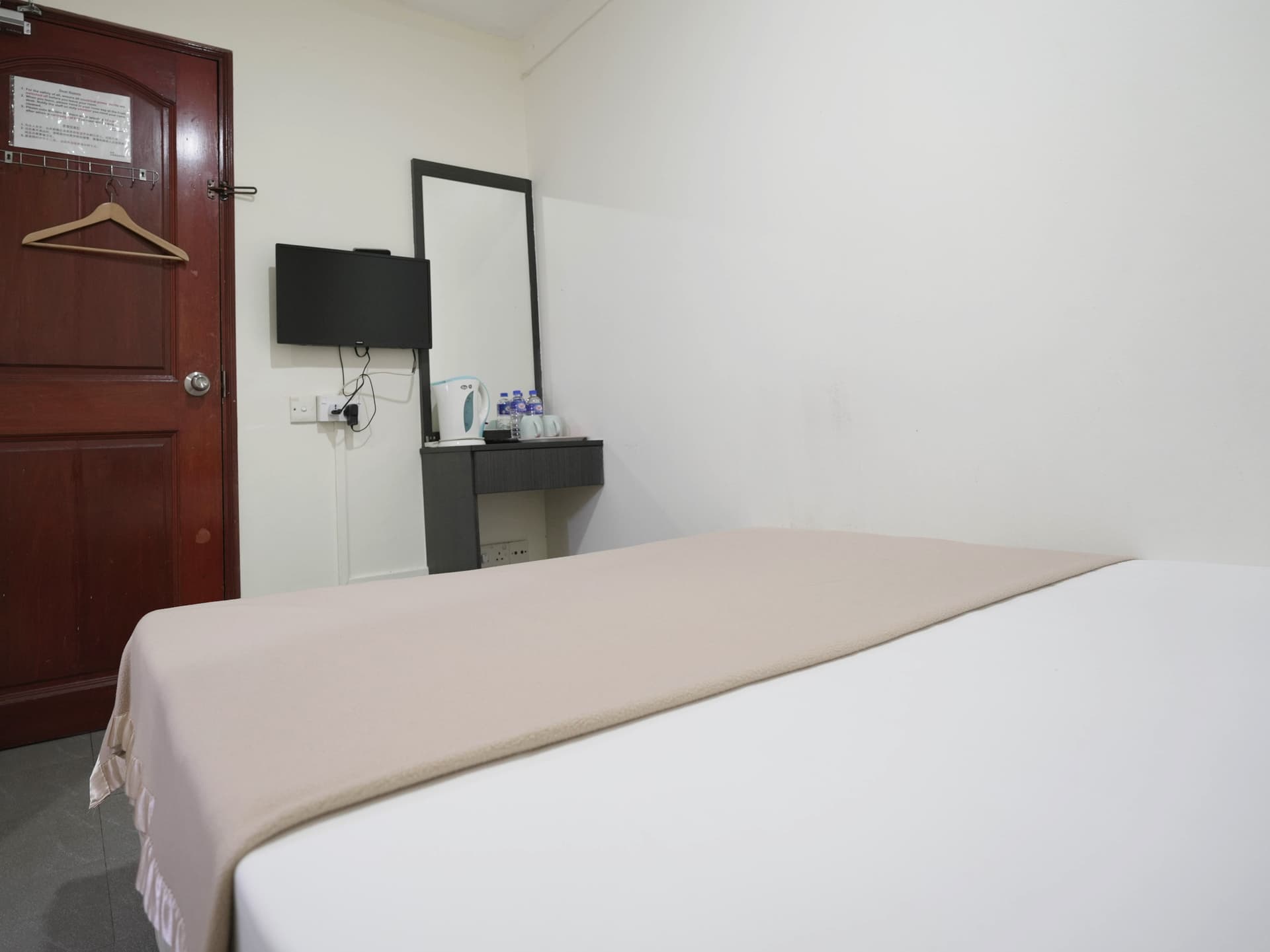 Amrise Hotel