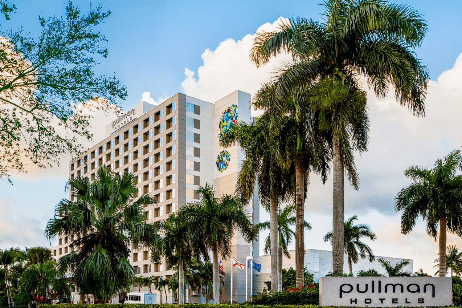 Pullman Miami Airport