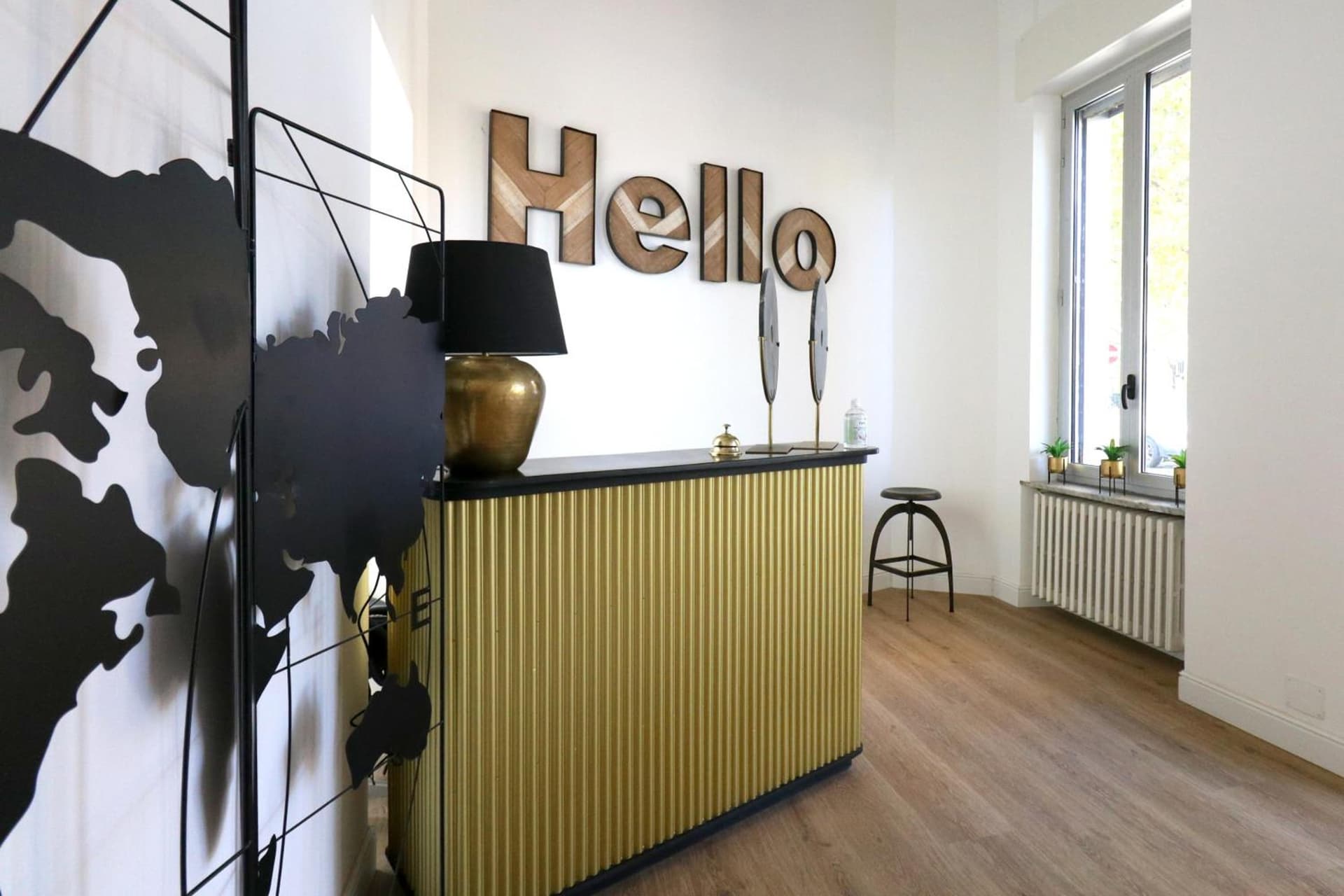 Baby hotel