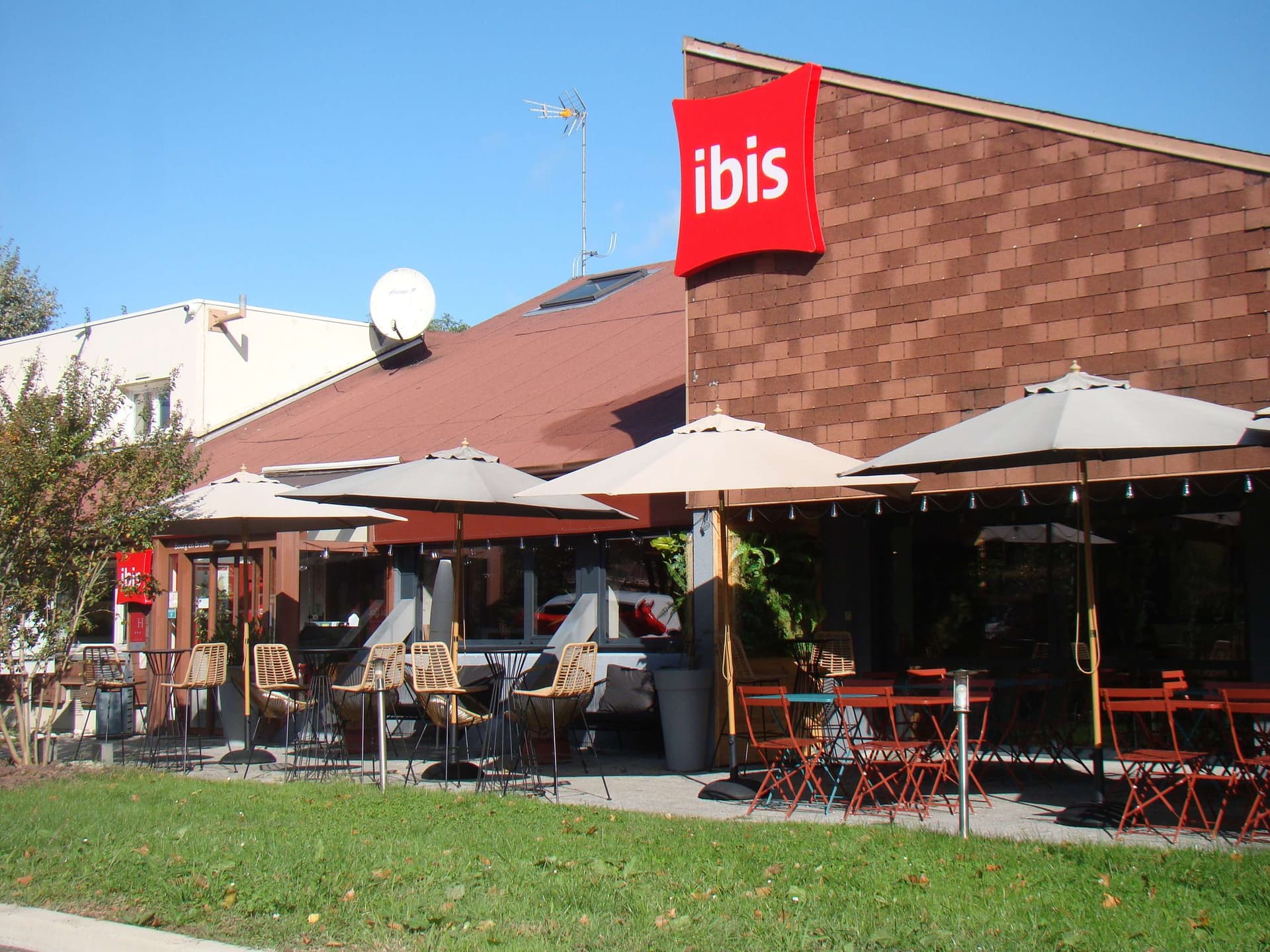 ibis Bourg-en-Bresse