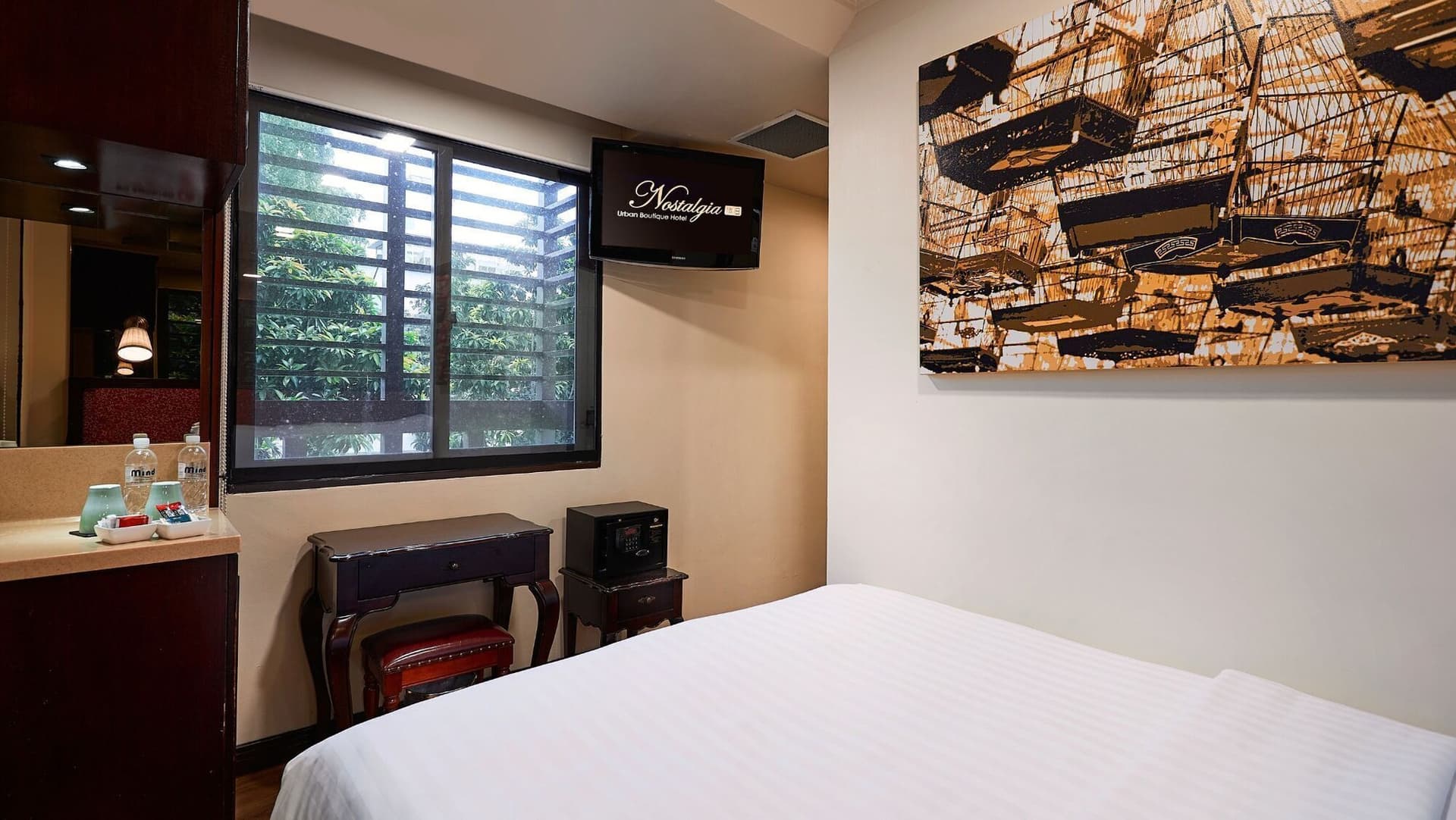 Nostalgia Hotel