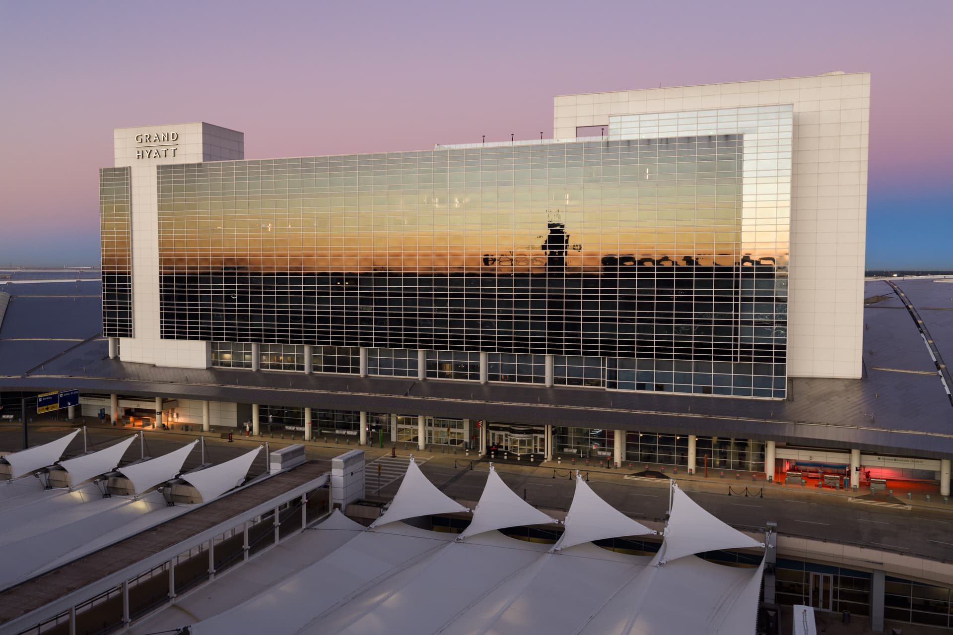 Grand Hyatt DFW Airport