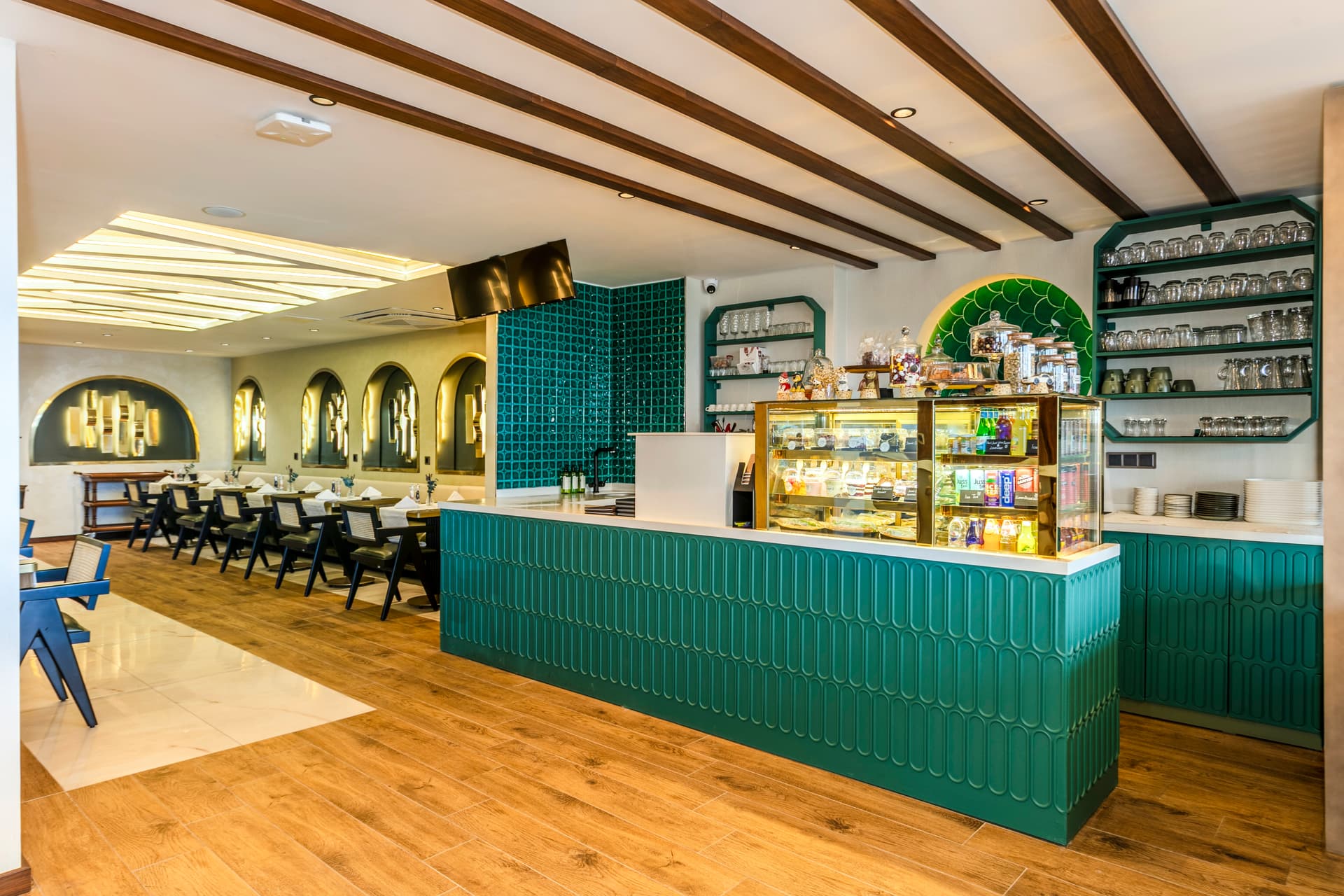 Elysian Airport Hotel