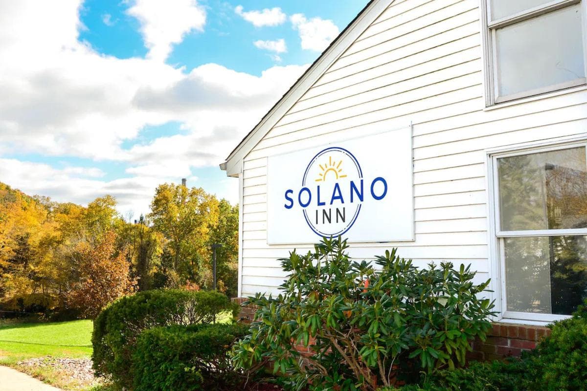Solano Inn