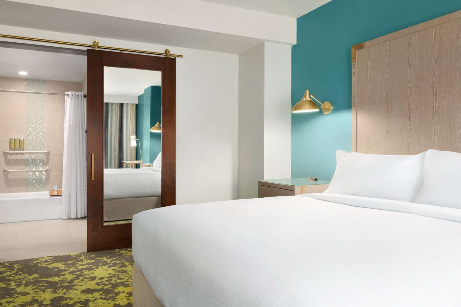 Embassy Suites by Hilton Boulder