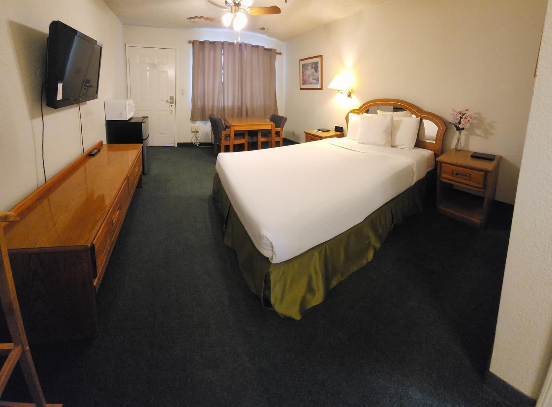 Formosa Inn