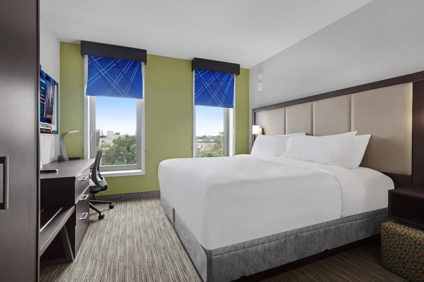 Hotel 1200