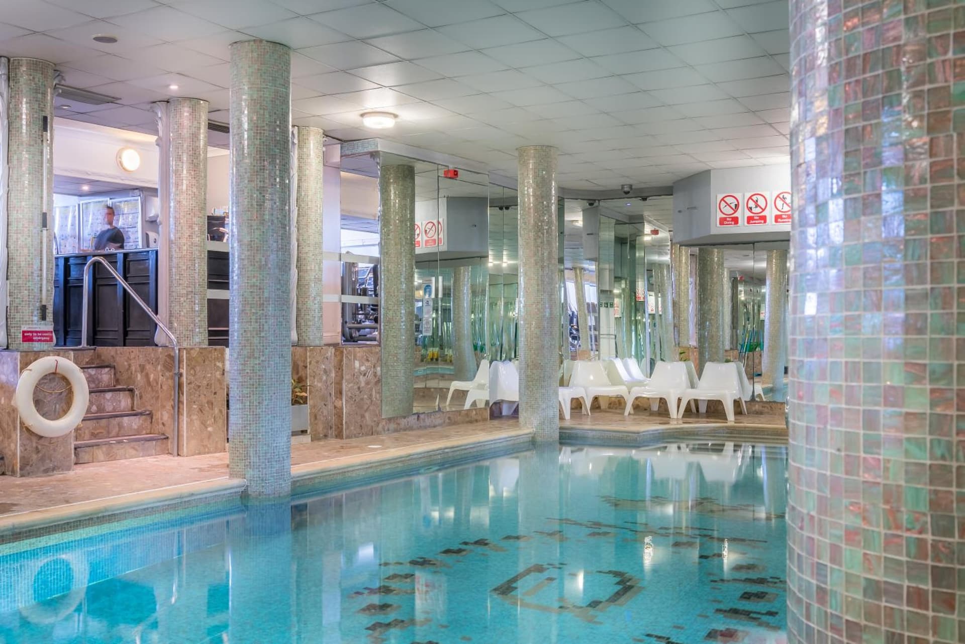 Queens Hotel & Spa