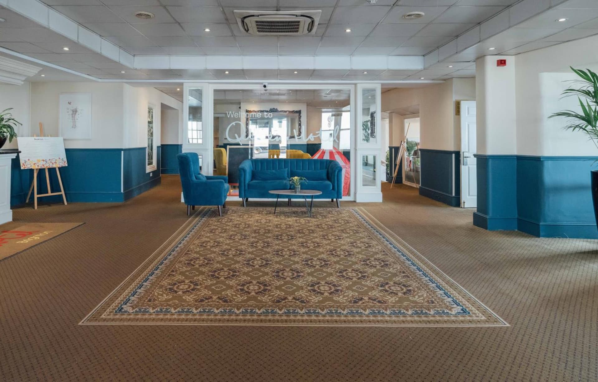 Queens Hotel & Spa
