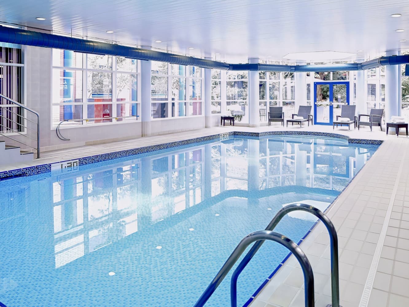 Novotel London Heathrow Airport - M4 Jct 4