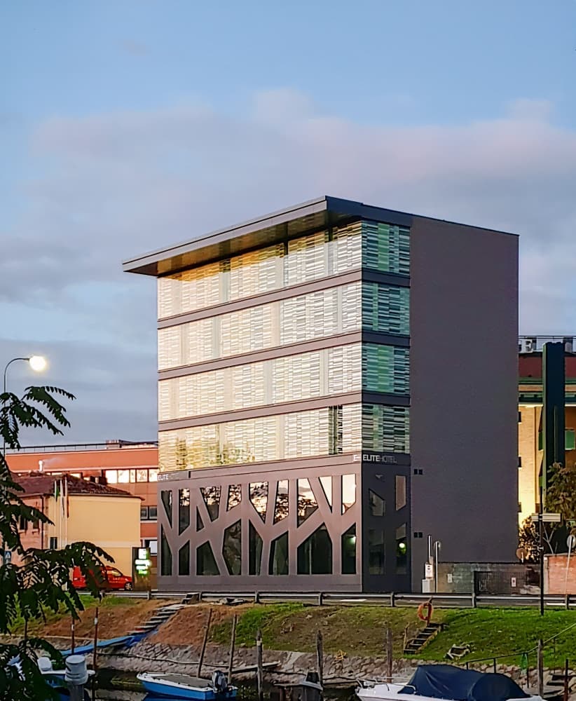 Elite Hotel & Spa