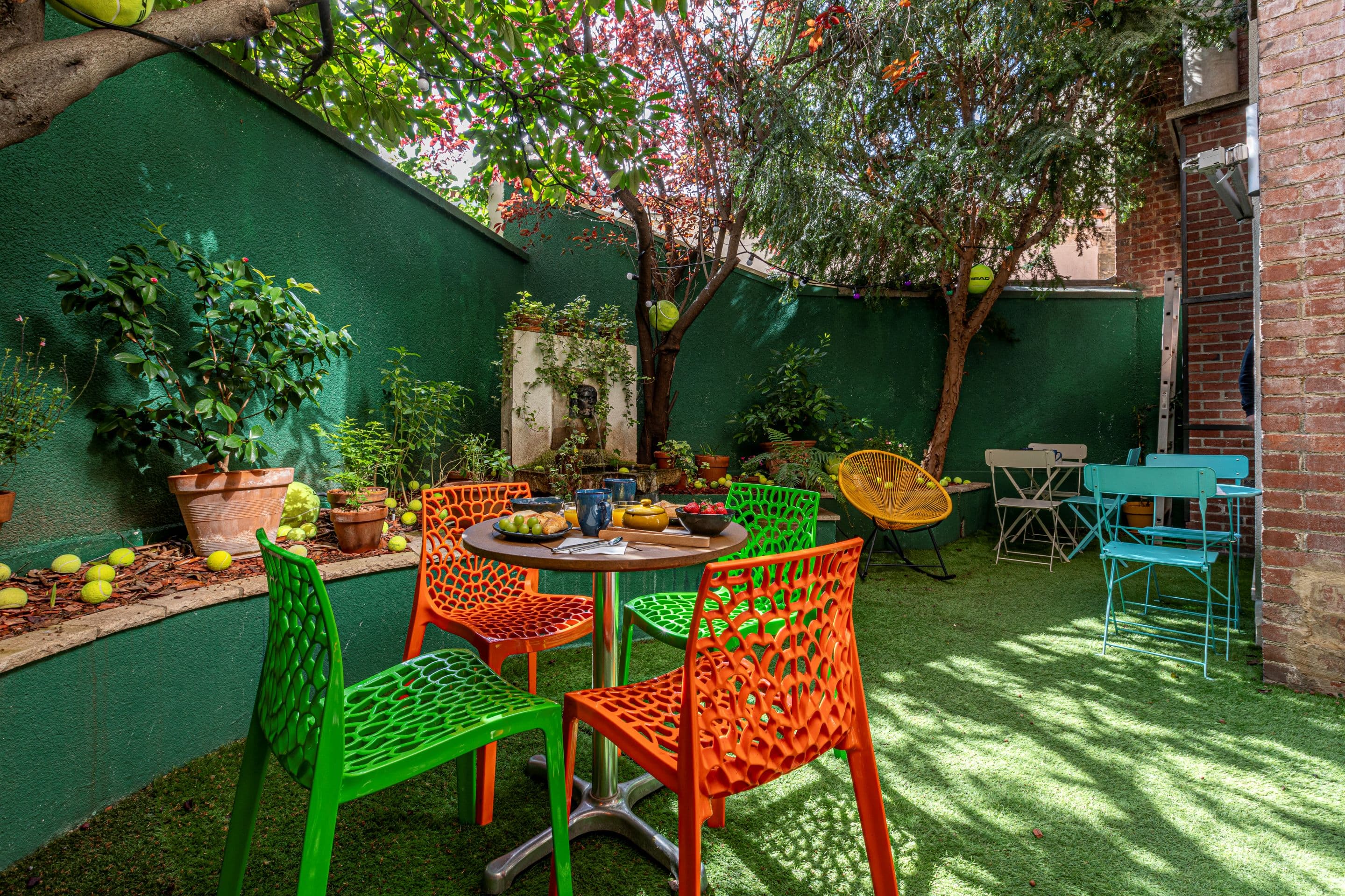 Hotel Olympic Paris Boulogne by Patrick Hayat