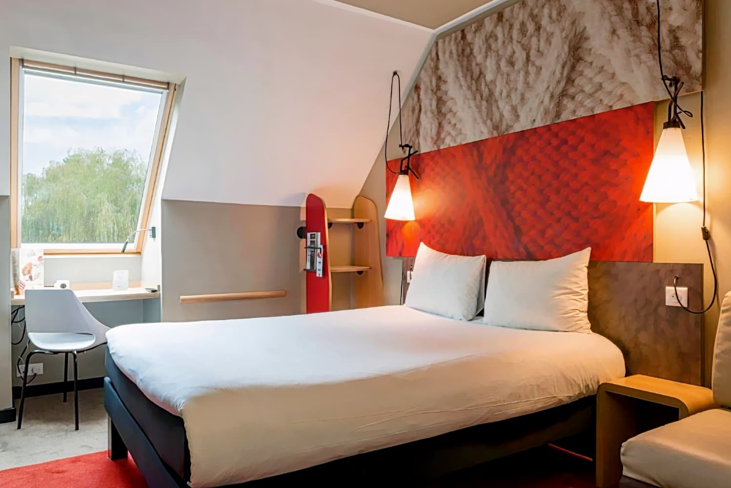 ibis Senlis