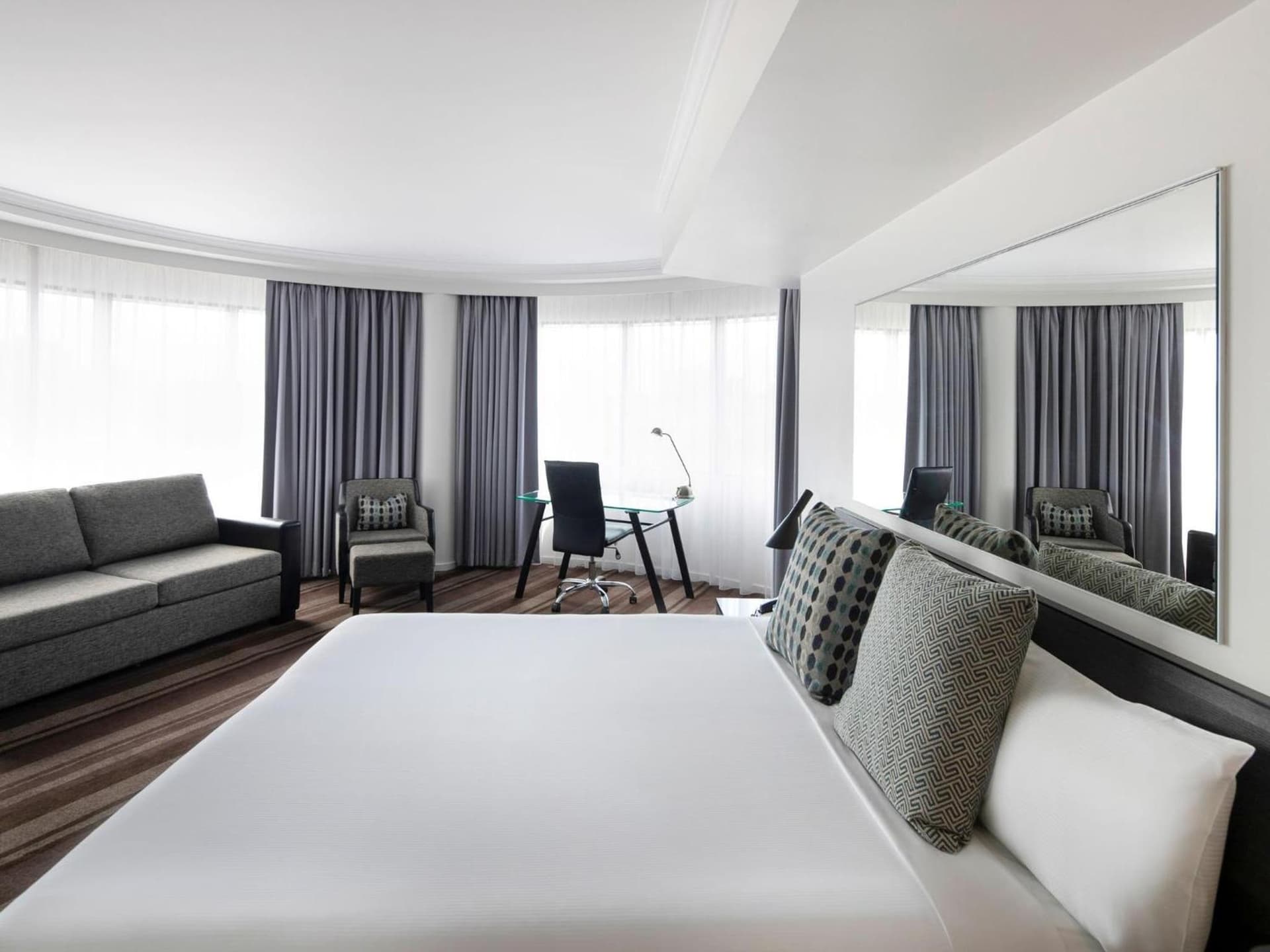 Mercure Sydney