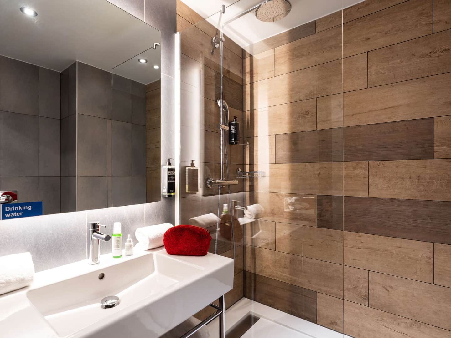ibis Styles Genève Palexpo Aéroport