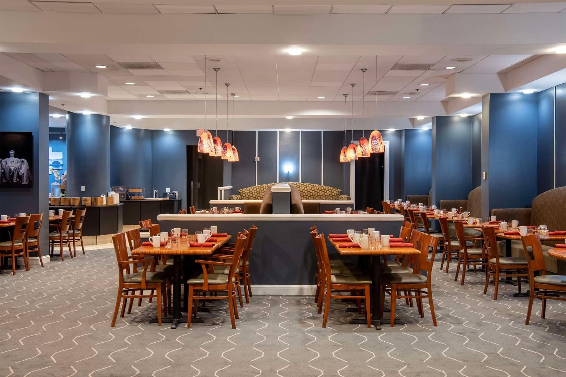 DoubleTree by Hilton Washington DC - Crystal City
