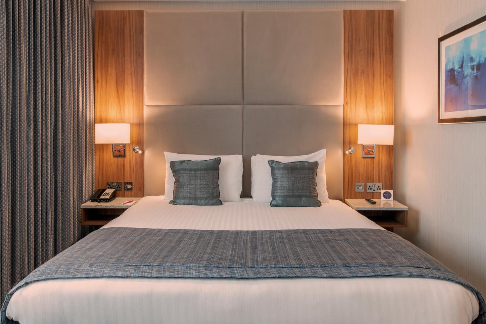 Crowne Plaza London Heathrow T4, an IHG Hotel