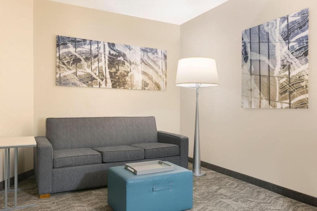 SpringHill Suites by Marriott Newark Liberty International Airport