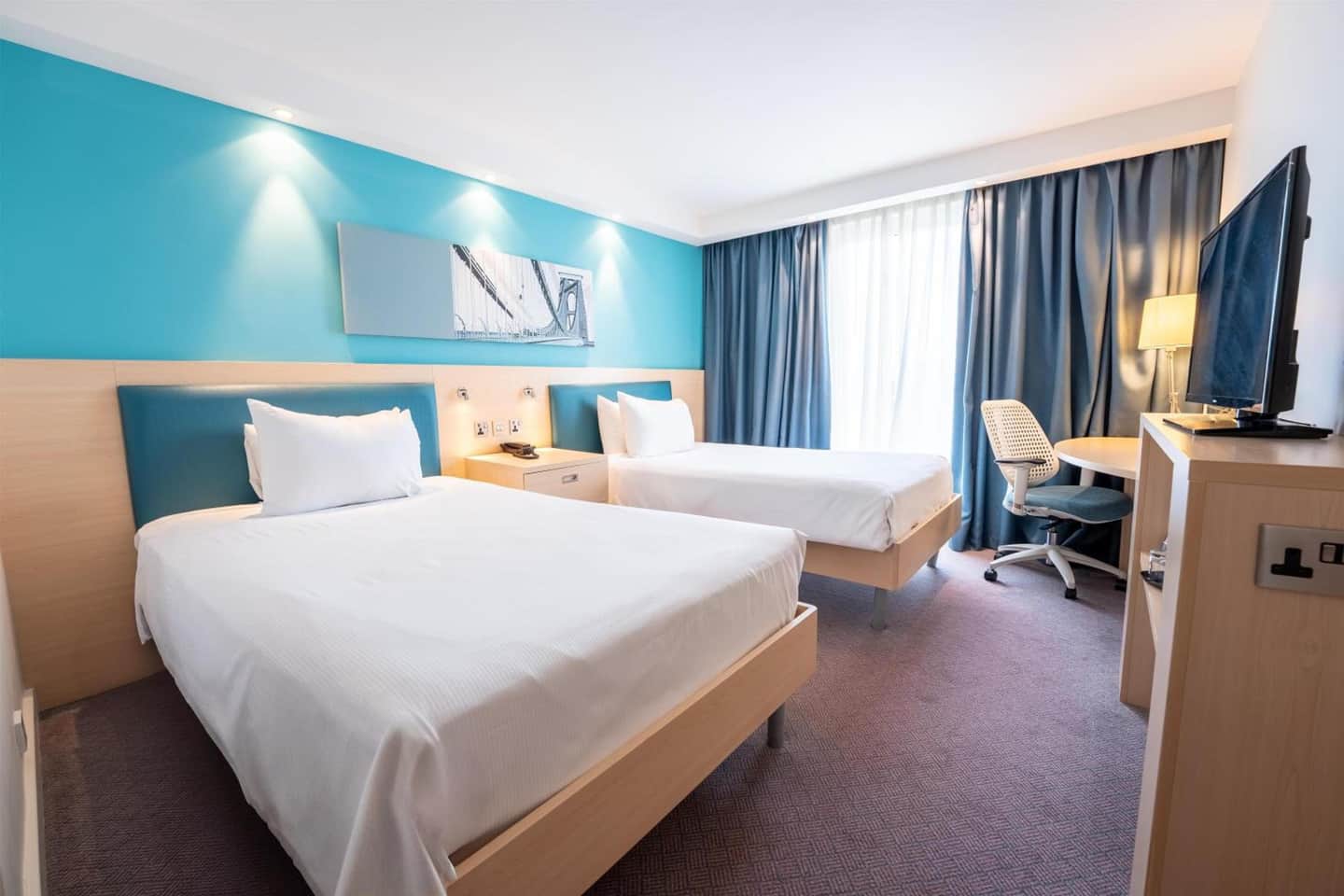Hampton By Hilton Bristol Airport