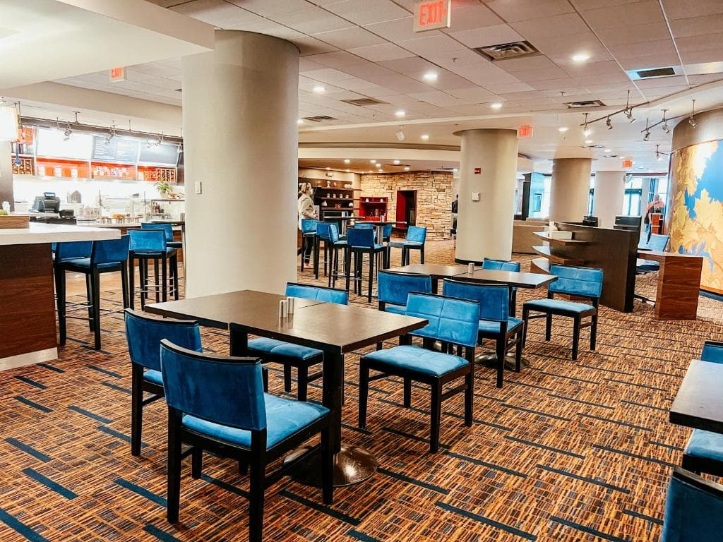 Courtyard by Marriott Alexandria Pentagon South