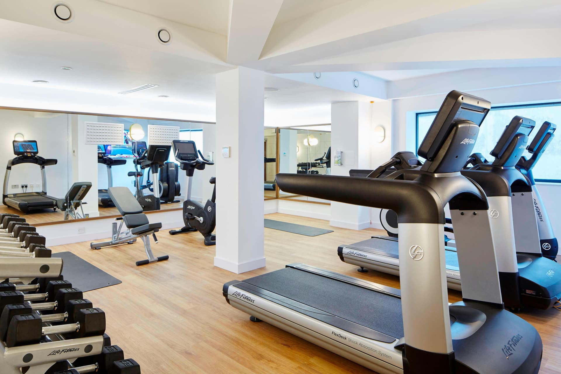 Courtyard by Marriott Luton Airport
