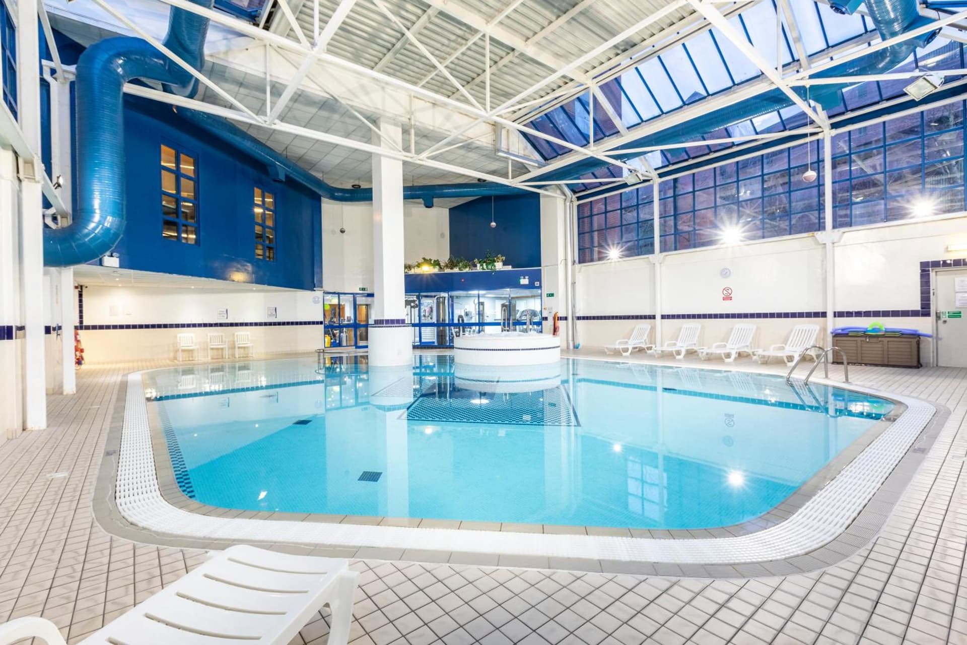Holiday Inn LONDON - SUTTON, an IHG Hotel