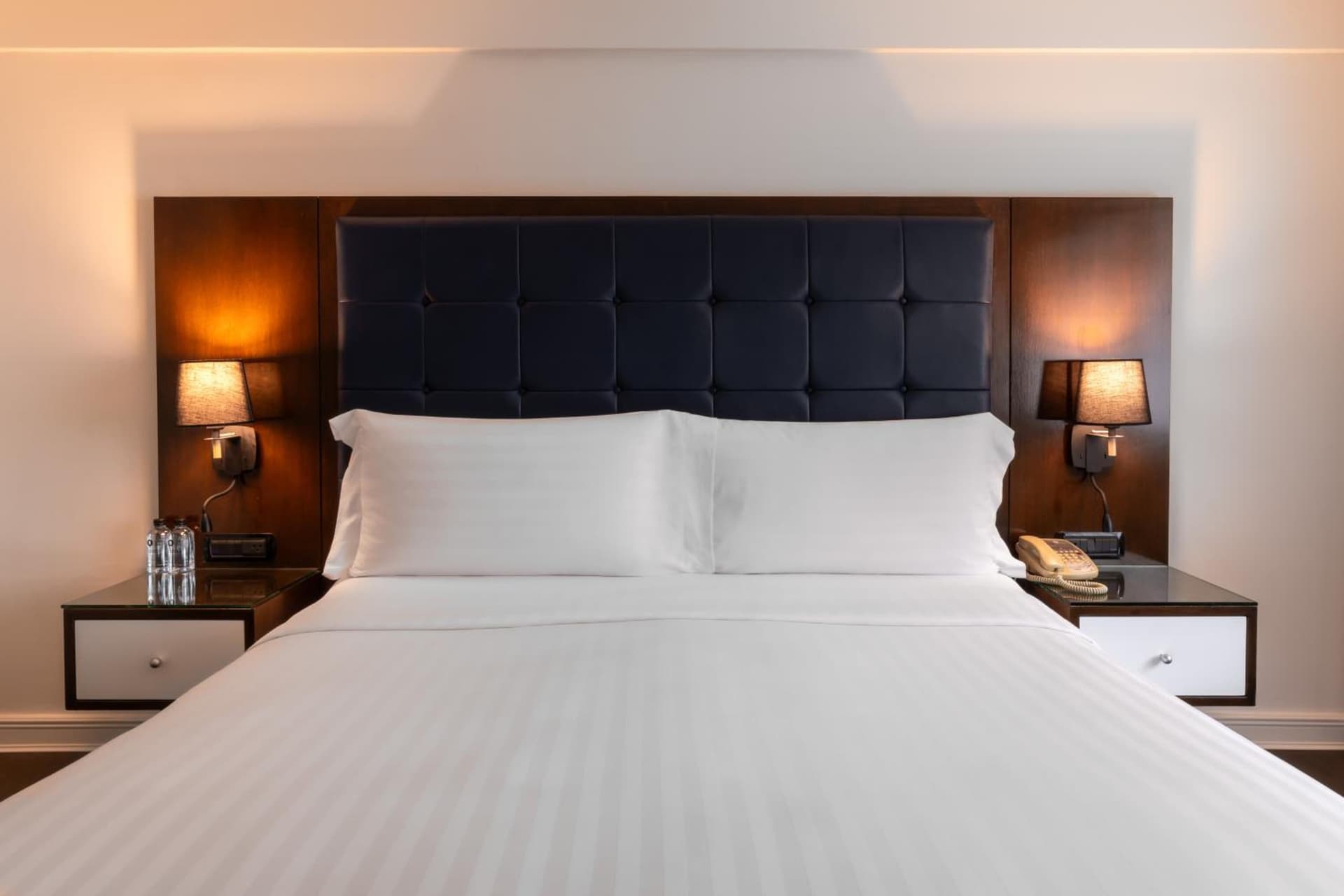 Night Hotel Bangkok - Sukhumvit 15