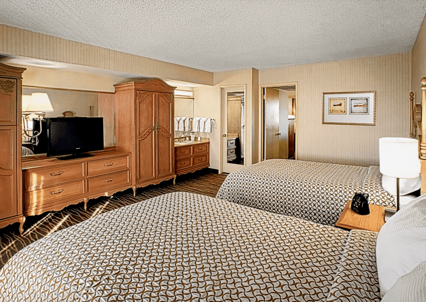 Embassy Suites by Hilton Phoenix Airport