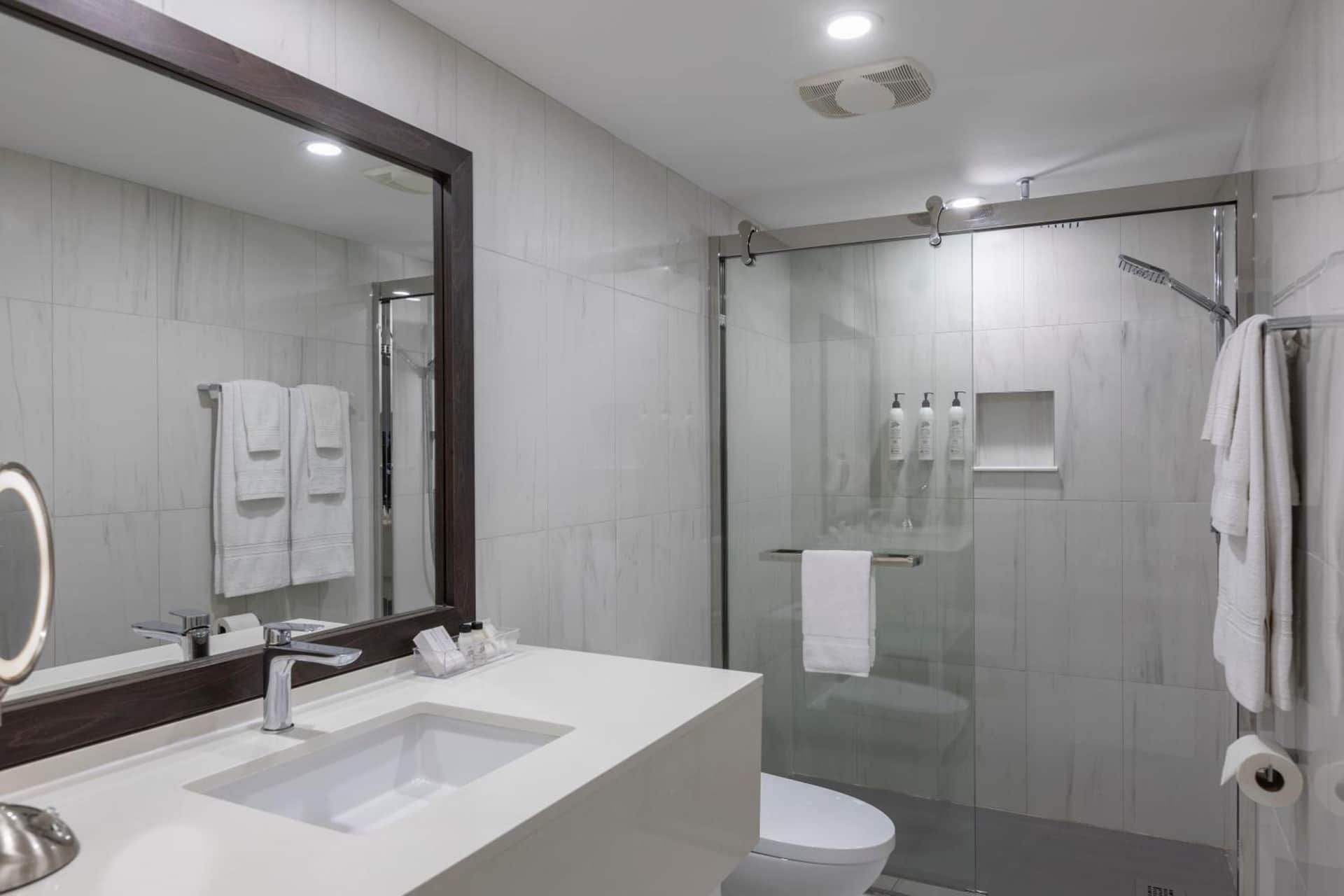 Le Nouvel Hotel