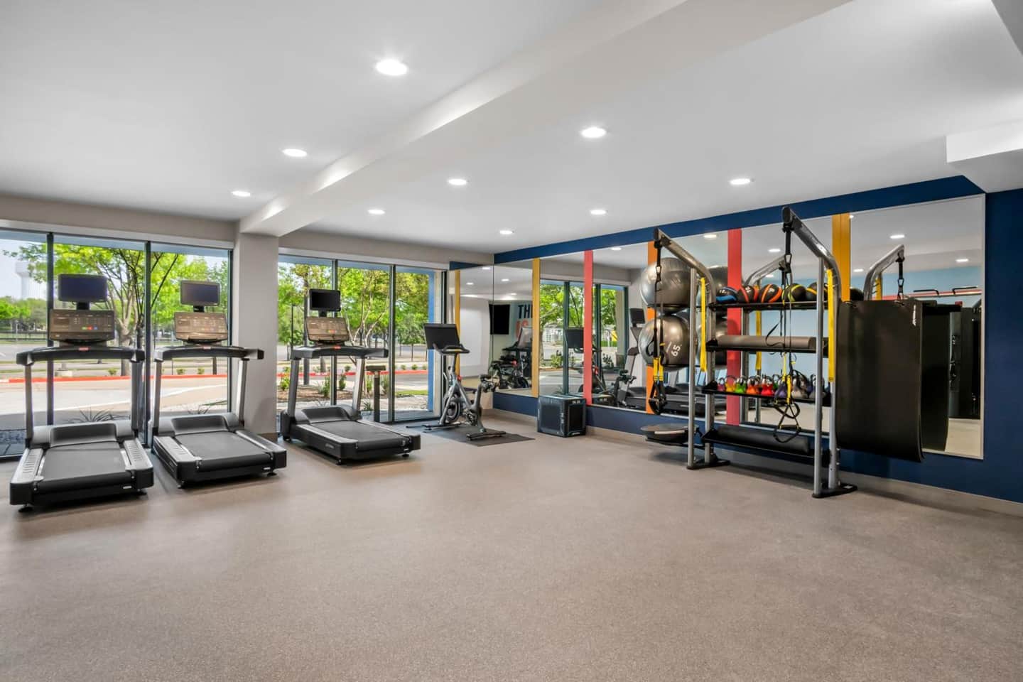 Hampton Inn by Hilton Addison Dallas