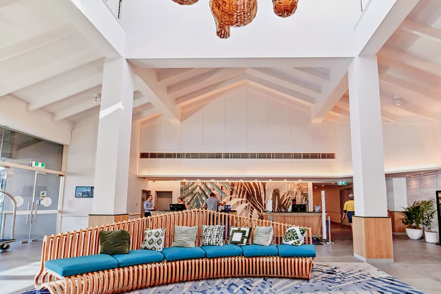 Novotel Cairns Oasis Resort