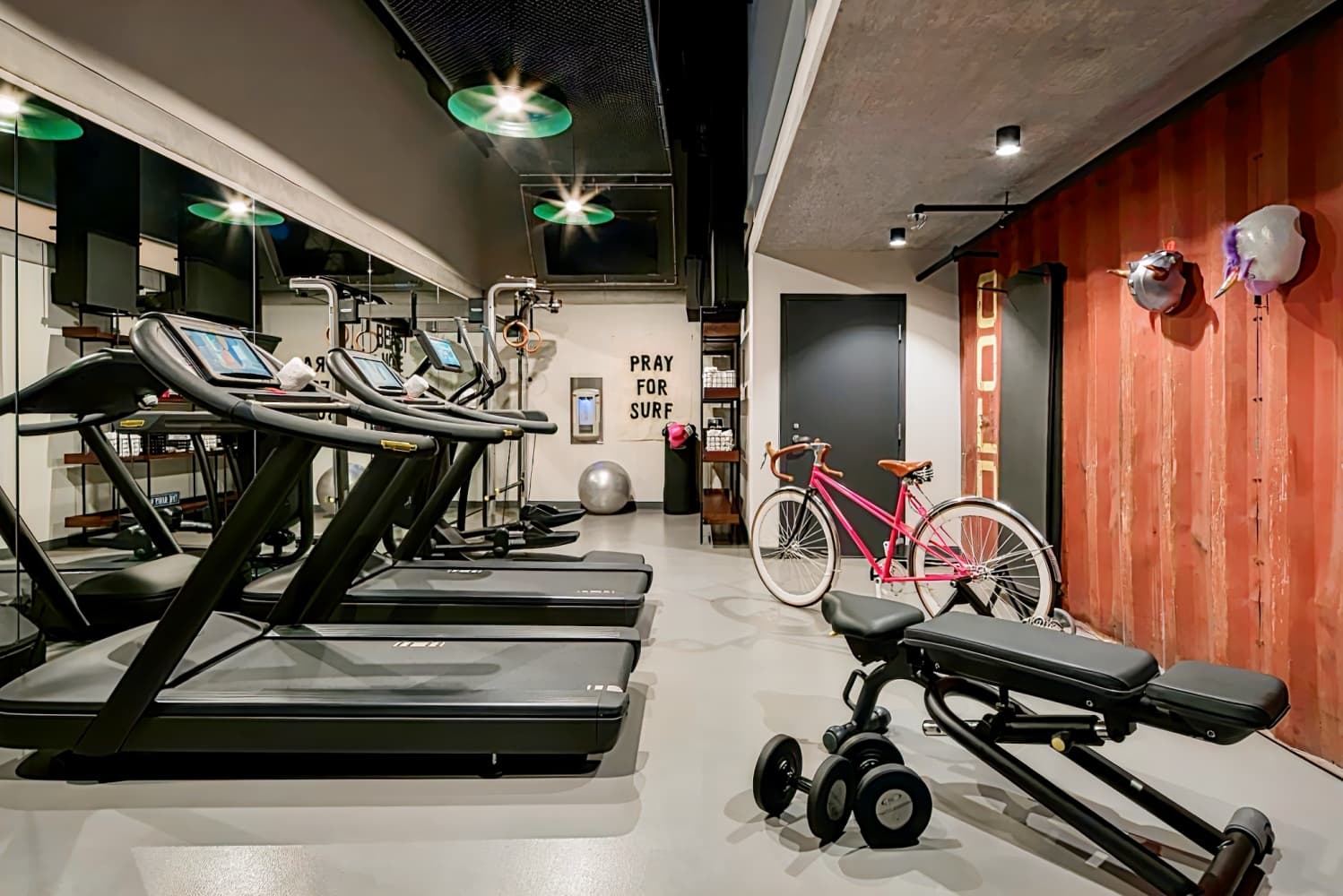 Moxy San Diego Downtown/Gaslamp Quarter