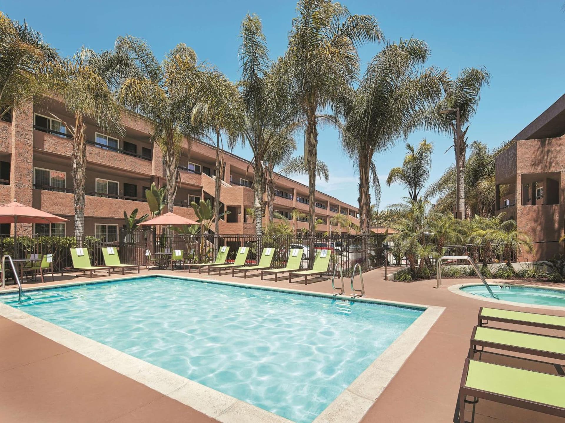 Mission View Inn & Suites San Diego Sea World - Zoo